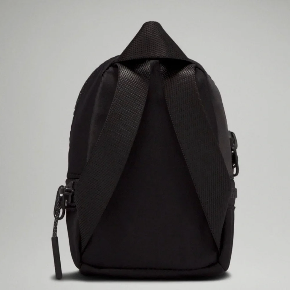 LULULEMON CITY ADVENTURE NANO CLIP-ON